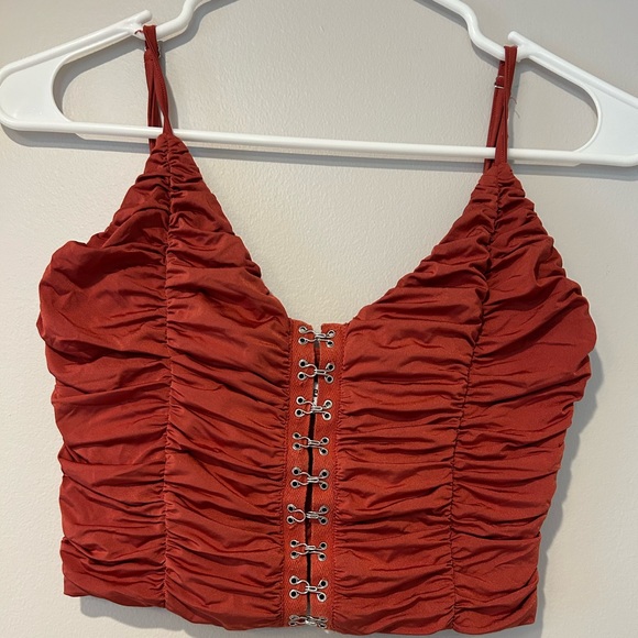 Tiger mist crop top - Picture 2 of 2